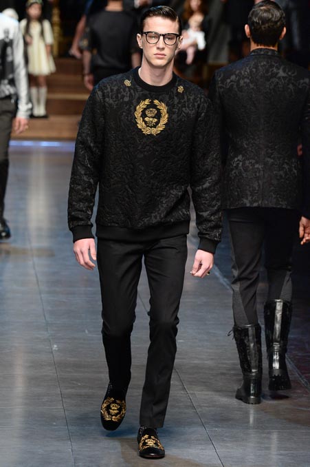 Модель 11 из мужской коллекции Dolce & Gabbana осень-зима 2015-2016